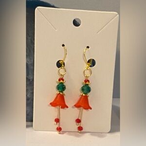 NEW Acrylic flower earrings